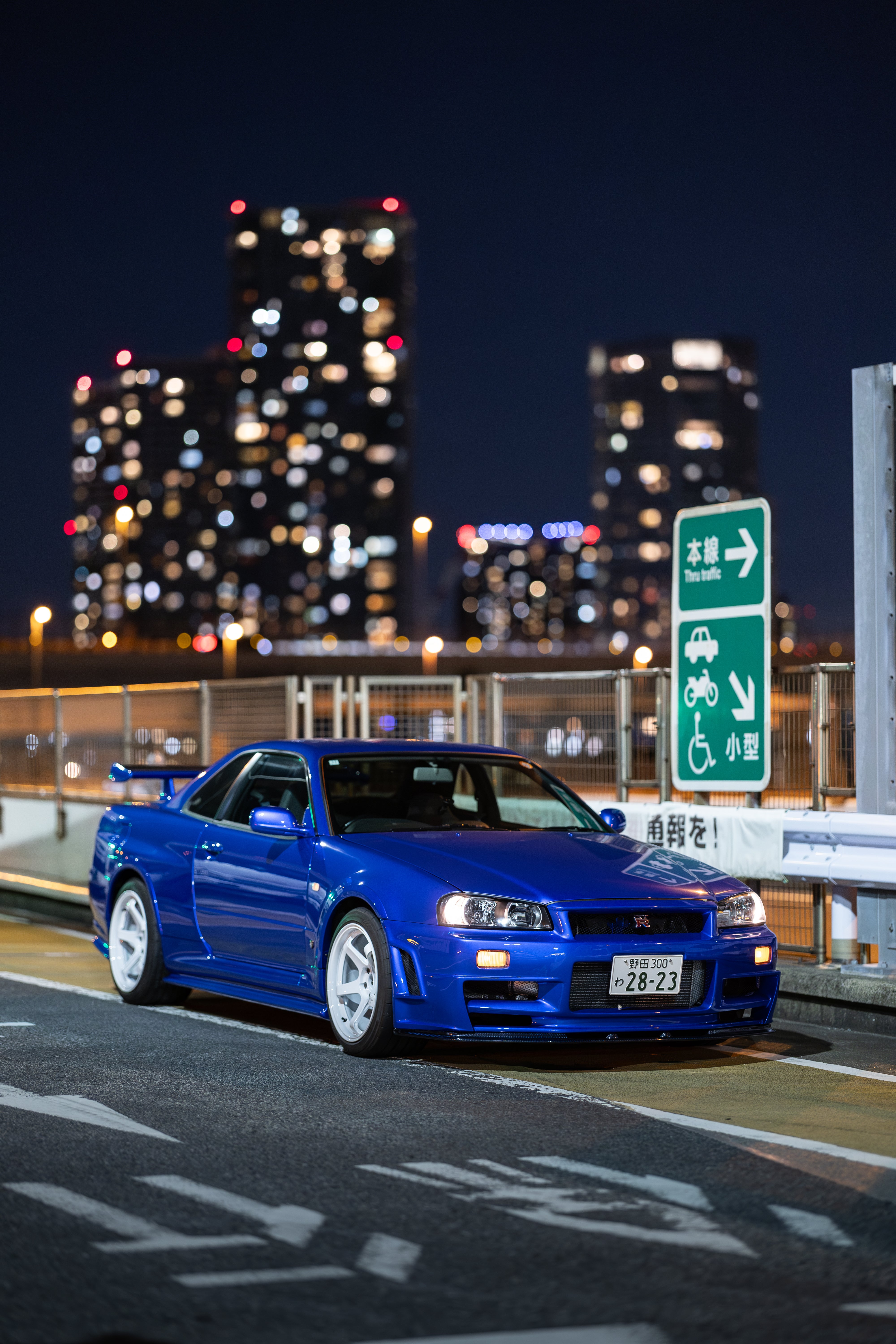 日産自動車村山工場 THE LAST SKYLINE  GTR Ｒ34 Larry Chen's fully restored Garage Yoshida Nissan Skyline R34 GTR
