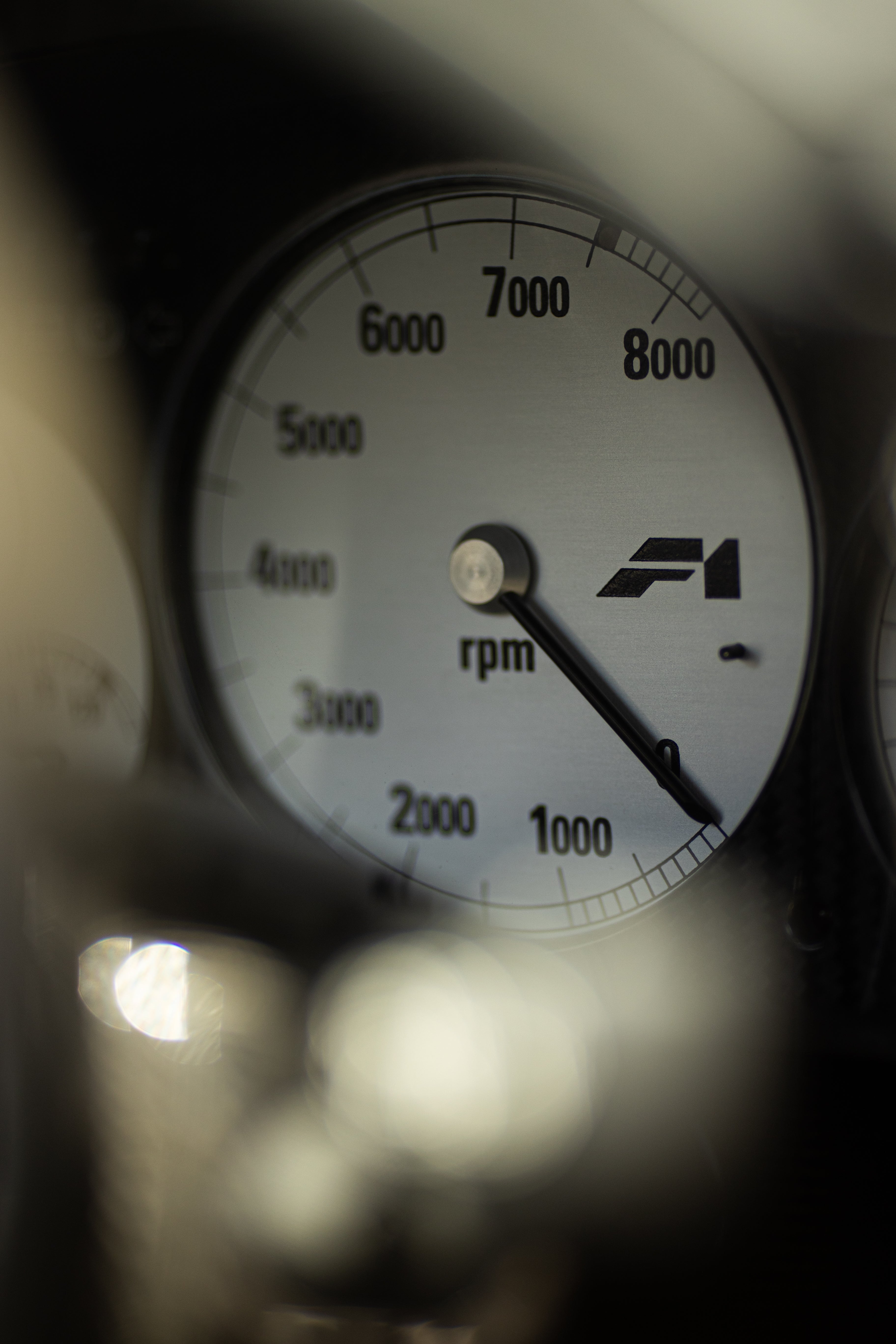 McLaren F1 Tachometer – Cameras and Car Culture / Larry Chen