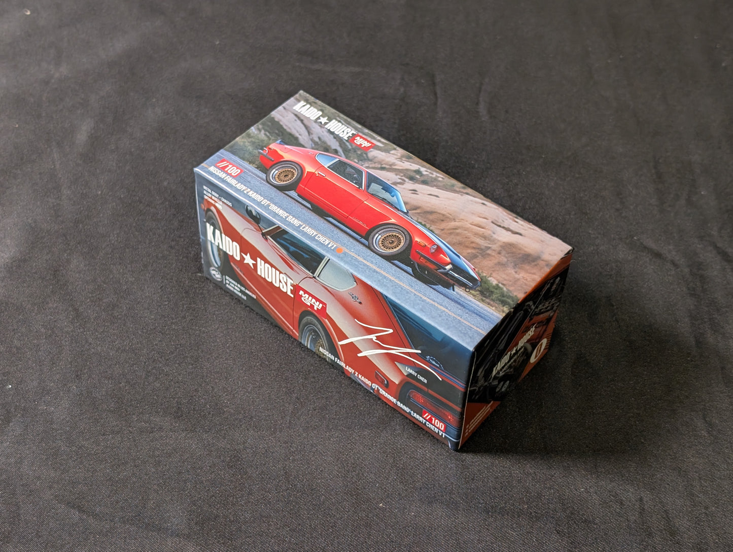 Mini GT Kaido House 1:64 Nissan Fairlady Z Kaido GT 'ORANGE BANG' V1 (Signed by Larry) Free US Shipping