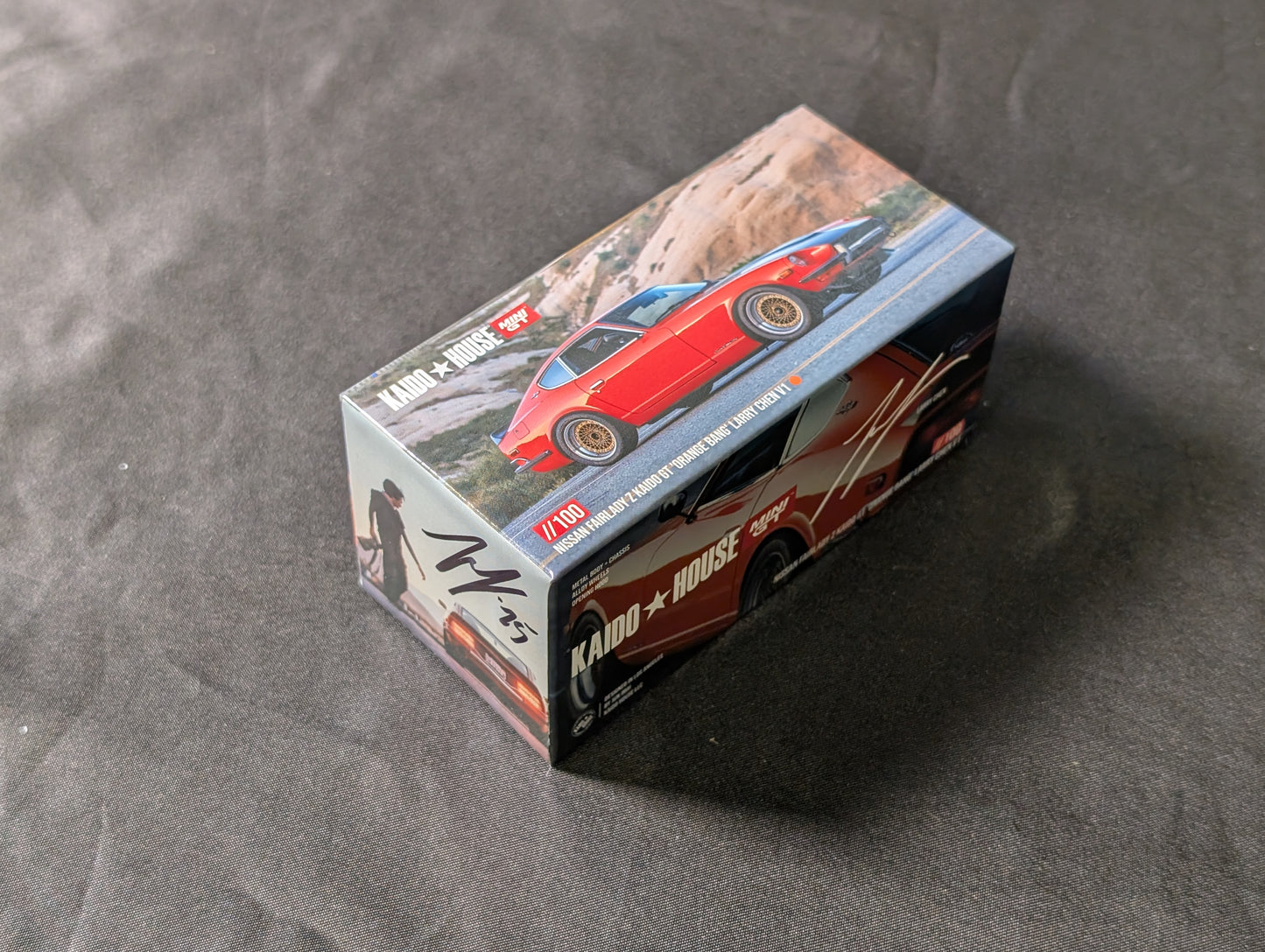 Mini GT Kaido House 1:64 Nissan Fairlady Z Kaido GT 'ORANGE BANG' V1 (Signed by Larry) Free US Shipping
